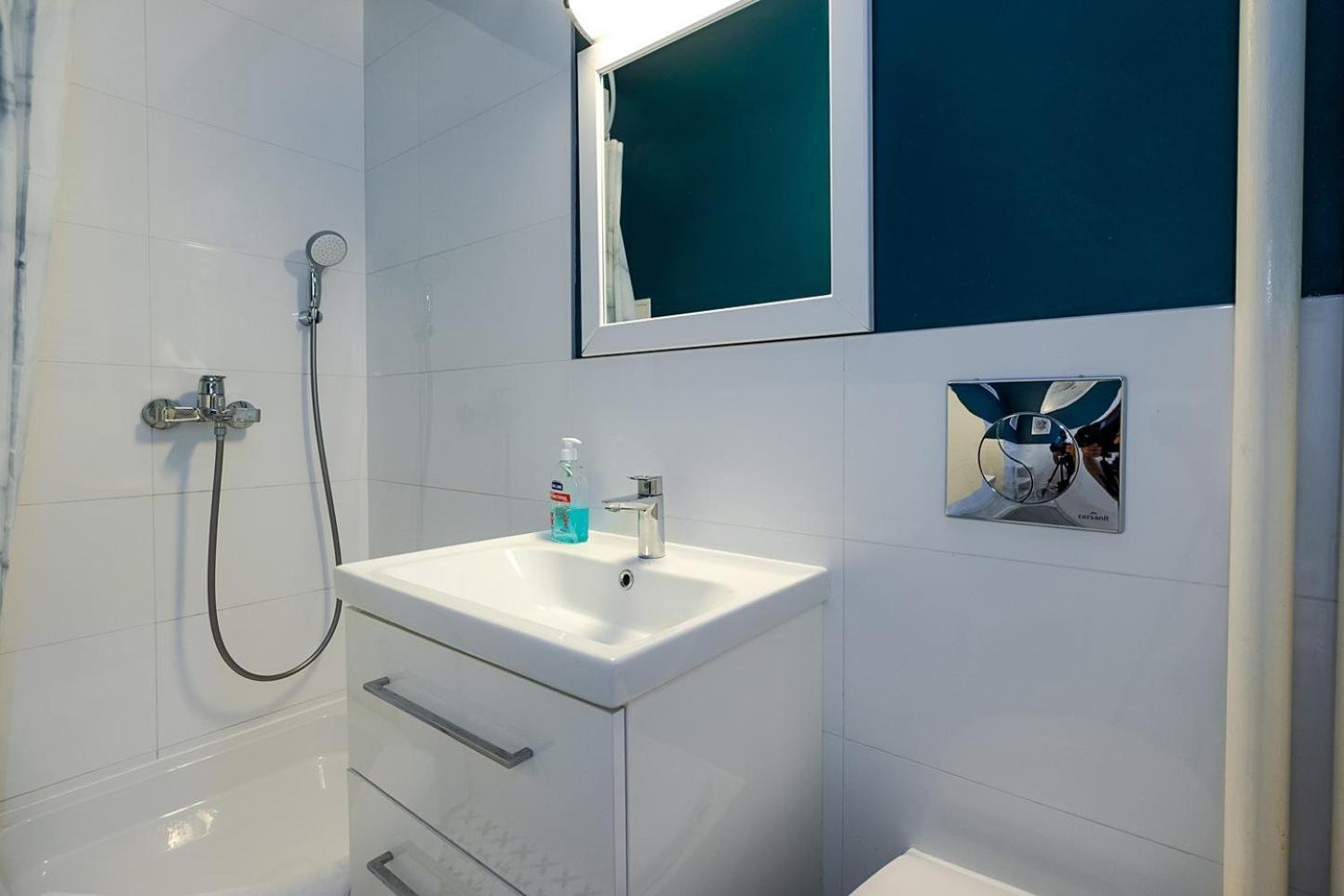 Unit Airport Miniapartments Bitwy Warszawskiej Warszawa Esterno foto